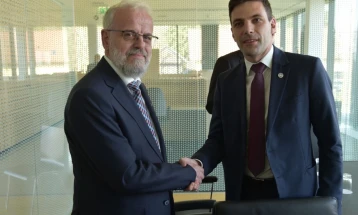 Протоколарна средба на претседателот на Собранието Џафери со неговиот бугарски колега Минчев