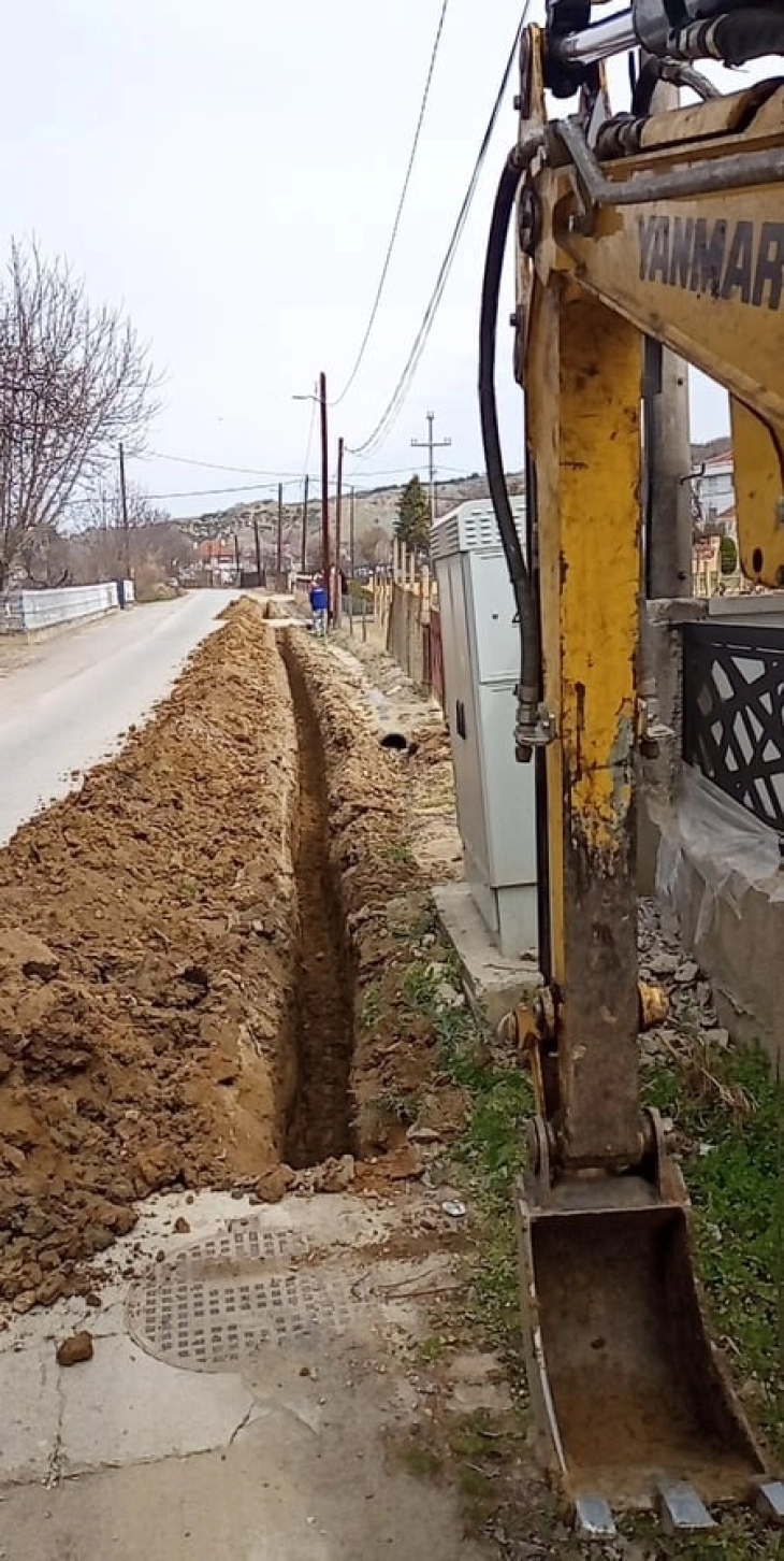 ЈКП „Дервен“ поставува нова водоводна линија во село Отовица