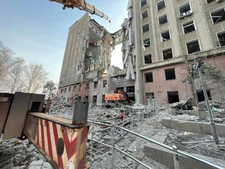 При гранатирање на градот Миколаев десет загинати и 46 повредени
