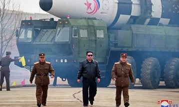 Ким Џонг Ун надгледуваше пробно тестирање на ново тактичко оружје
