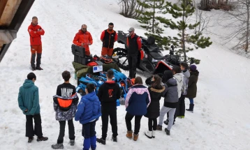 Промовирана снежна авантура на Галичица „Мобилен зимски авантуристички парк“
