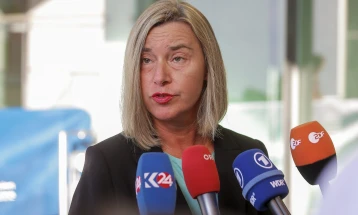 Могерини: Во интерес на ЕУ е неодложно започнување на преговорите со Северна Македонија и Албанија