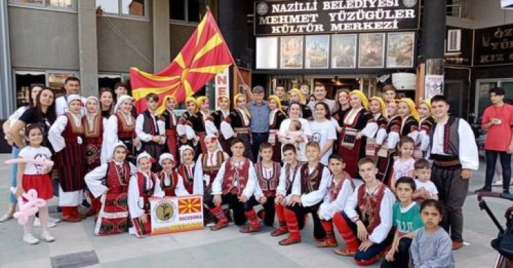 Младите игроорци од Негорци настапија на меѓународен фестивал во Турција
