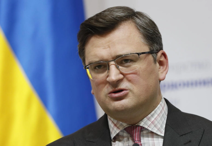 Украинскиот министер за надворешни работи ја повика Германија да преземе водечка улога
