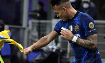 Агентот на Лаутаро ги отфрли шпекулациите за заминување на фудбалерот од Интер