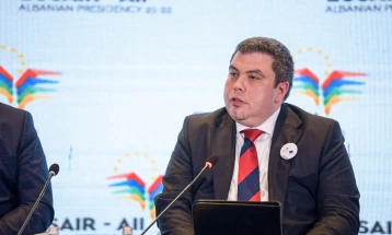 Маричиќ: Со Јадранско-јонската иницијатива политички и економски го јакнеме регионот