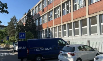 Повторно дојави за бомби во училиштата во Белград (ДПЛ)