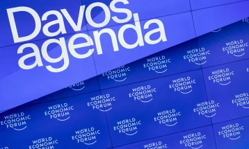 Давос ги пречекува светските лидери на Светскиот економски форум со ново лице, без снег