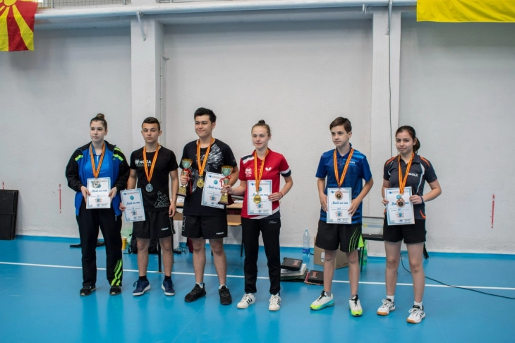 Стојановска и Главевски победници во Топ 8 натпреварите во пинг-понг категорија У19