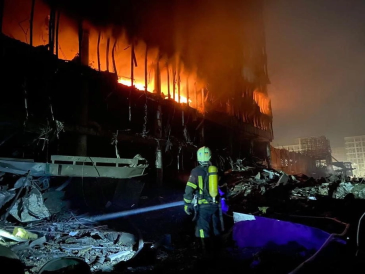 Најмалку тројца загинати при воздушен напад врз Словјанск