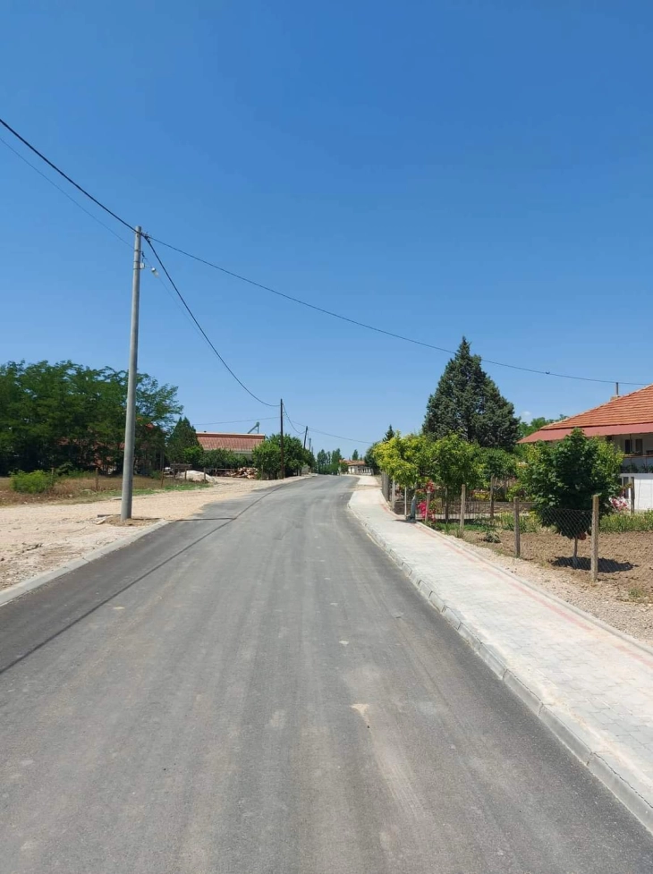 Жителите на неготинско Курија добија нова асфалтирана улица