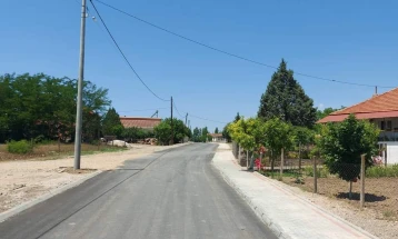 Жителите на неготинско Курија добија нова асфалтирана улица