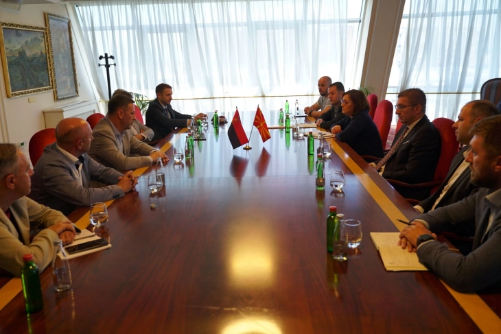 ВМРО-ДПМНЕ на средба со Стопанската комора на северо-западна Македонија