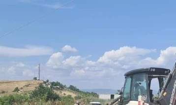 Се чистат дивите депонии во општина Кавадарци