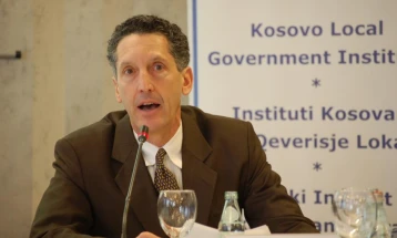 Едвард Џозеф: Бугарската блокада е мошне позитивна политика за Русија