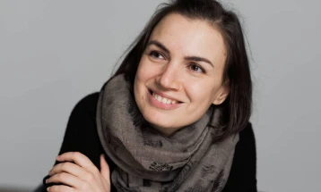 Бугарската преведувачка Екатерина Петрова ќе ги преведува расказите на Румена Бужаровска