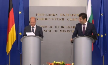Шолц: Силно поддржувам постигнување договор за почеток на преговори на Северна Македонија и Албанија во ЕУ