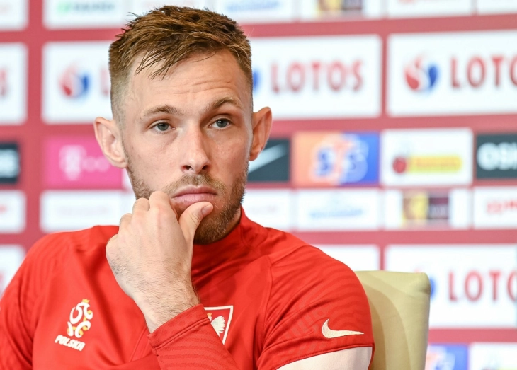 Полскиот фудбалер Рибус исклучен од репрезентацијата поради договор со руски клуб