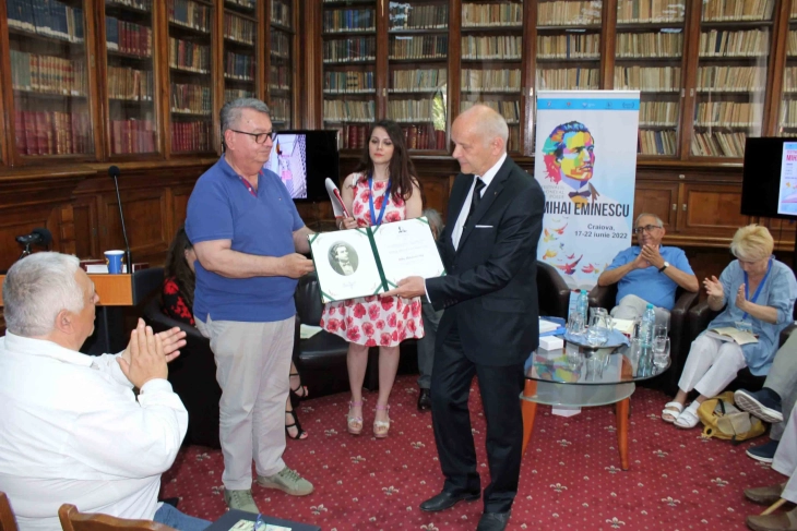 Академик Миќуновиќ избран за почесен член на Меѓународната Академија „Михаил Еминеску“ во Романија