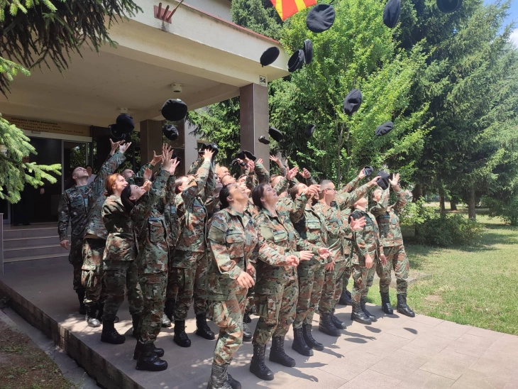 Нови 29 поручници стапија на служба во Армијата