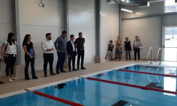Пуштен во употреба новоизградениот базен на Општина Тетово