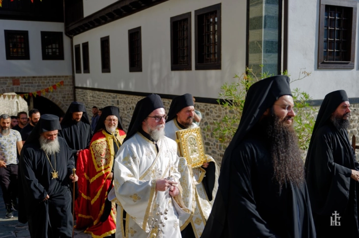 Владика од Вселенската патријаршија за Иванден во Бигорскиот манастир