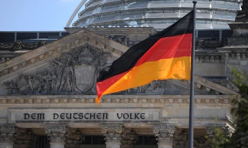 И Бундестагот и парламентите на германските сојузни покраини ќе штедат енергија