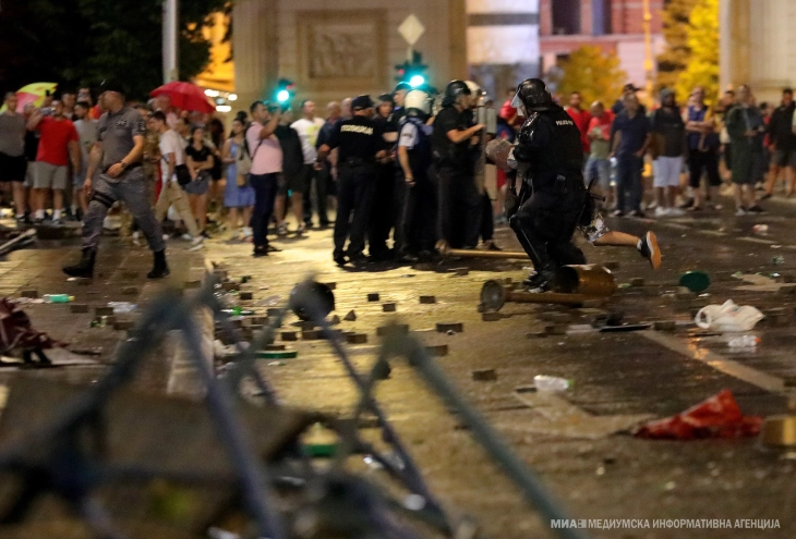 ЈО поднесе обвиненија за инцидентите на протестите во Скопје против францускиот предлог
