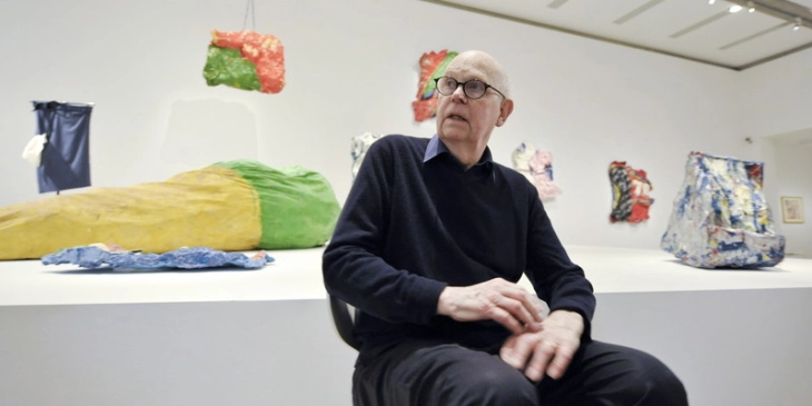 Почина шведско-американскиот скулптор Клес Олденбург