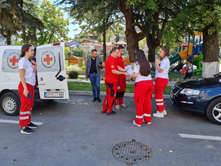 Акција на Црвениот крст Крива Паланка за справување со топлотниот бран 