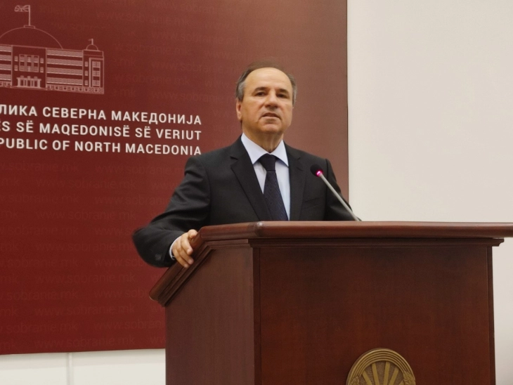 Трајанов: Внесувањето на Бугарите во Уставот да биде според принципот на реципроцитет