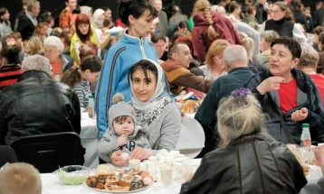 ОН: Во Европа досега регистрирани речиси 6,2 милиони бегалци од Украина