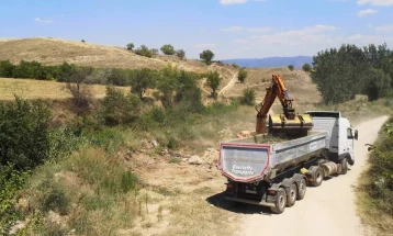Акција за чистење диви депонии во општина Неготино