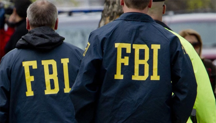 ФБИ заплени документи од имотот на Трамп на Флорида