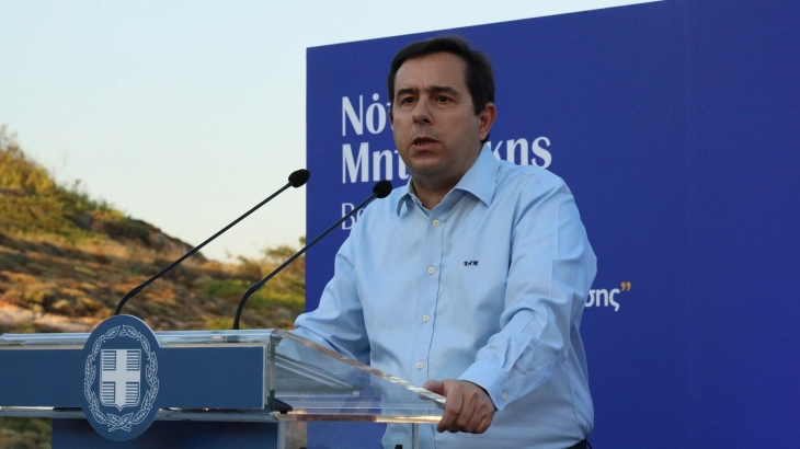 Грција планира да ја прошири за 80 километри оградата кај Еврос на границата со Турција