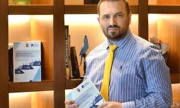 Ѓуровски: Со воената донација за Украина се остваруваат најмалку три стратешки цели