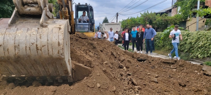 Почна реконструкцијата на улицата „Славка Динкова“ во Драчево