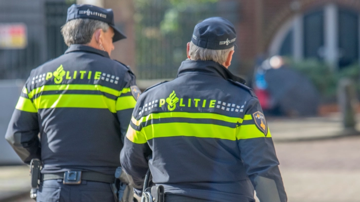 Камион излетал од патот и удрил во група луѓе во Холандија, тројца загинати