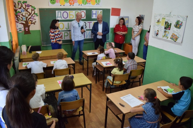 Општина Новаци додели по 6.000 денари за секое прваче