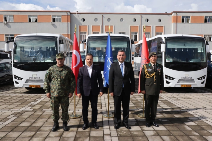 Турција донираше возила за албанската армија