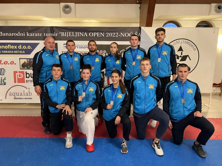 Осум медали за каратистите на Макпетрол на турнир во БиХ
