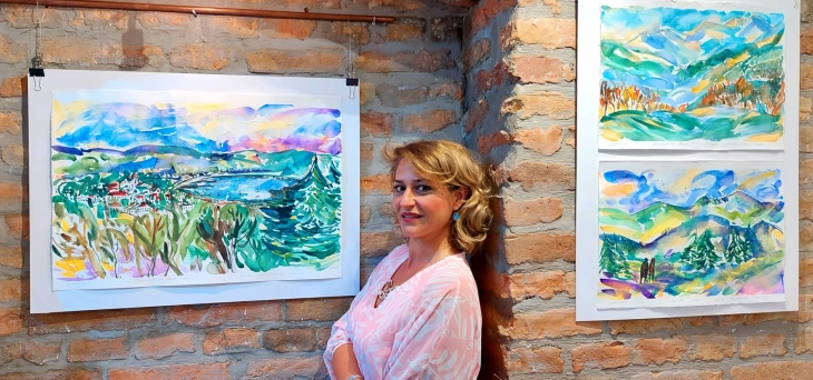 Во Белград вчера беше отворена изложбата на тетовската уметница Ивана Настески
