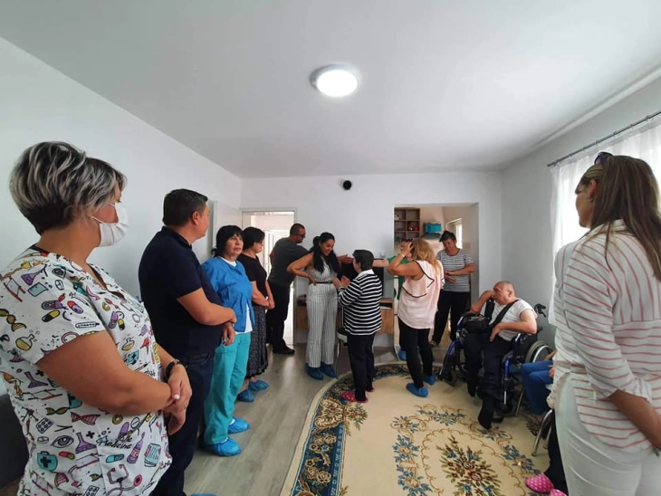 Отворен мал групен дом за лица со посебни потреби во Градско