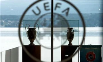 Лига Европа: Одложен натпреварот Арсенал – ПСВ