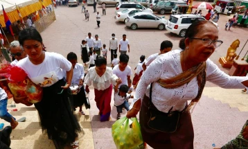 Меѓународната трговија на Камбоџа се зголеми на 37 милијарди долари од јануари до август
