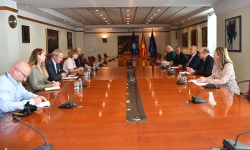 Ковачевски-Рибеиро: Северна Македонија е на линија на интернационалните стандарди во областа на медиумите