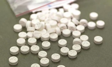 Две лица осомничени за набавка на синтетички дроги со криптовалути