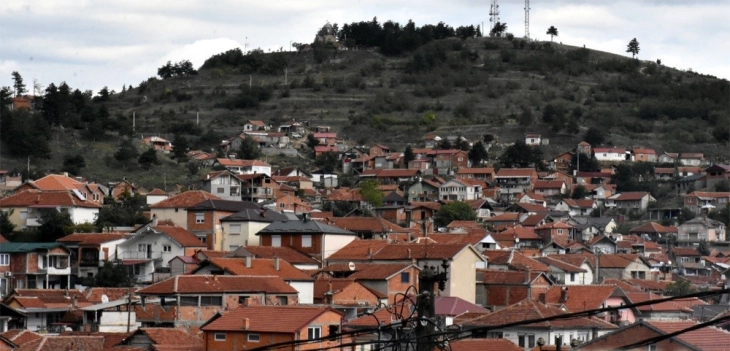 Општина Битола објави повик за реновирање на 27 куќи чии сопственици се Роми