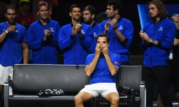 Ѓоковиќ за разделбата со Федерер: Лично најмногу ме трогна моментот кога неговите деца излегоа на теренот и ги видов како плачат