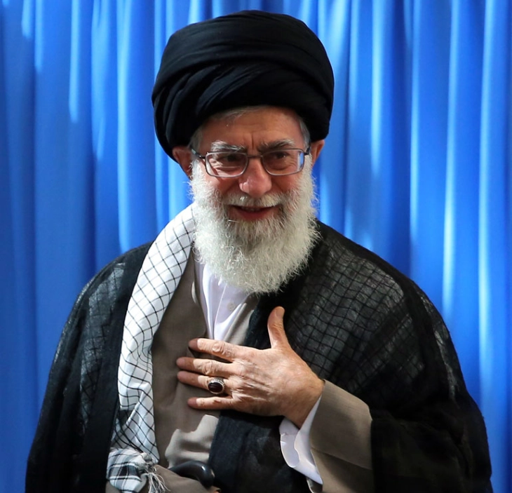 Ајатолах Хамнеи: САД и Израел ги испланираат немирите во Иран